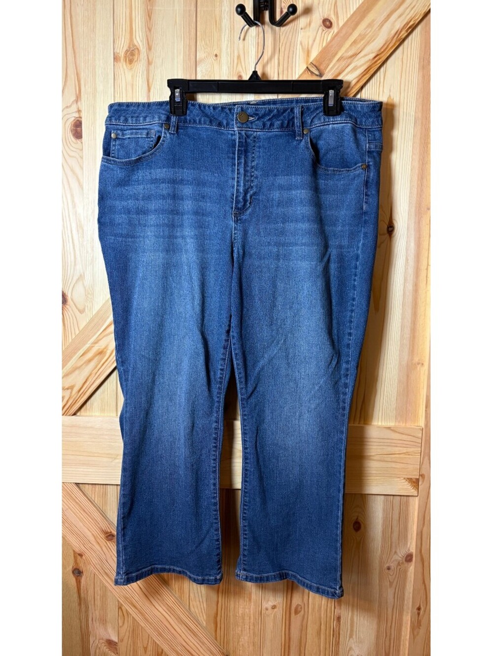 d.jeans Women's Blue Denim Crop Jeans Size 20W